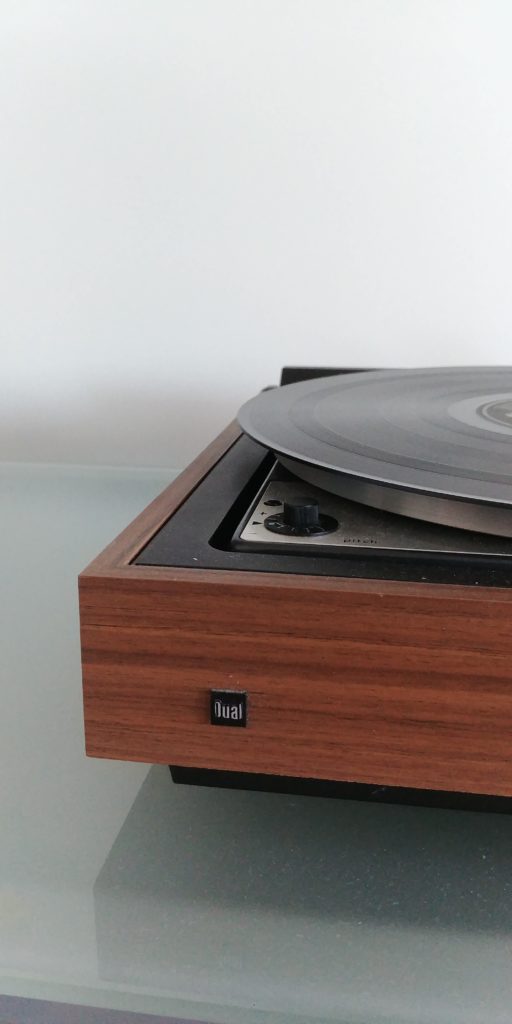 Platine vinyle vintage Dual