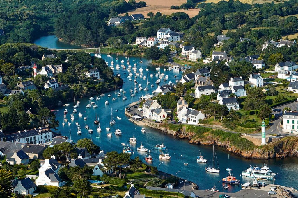 Clohars-Carnoët, Doëlan, le Port (vue aérienne)