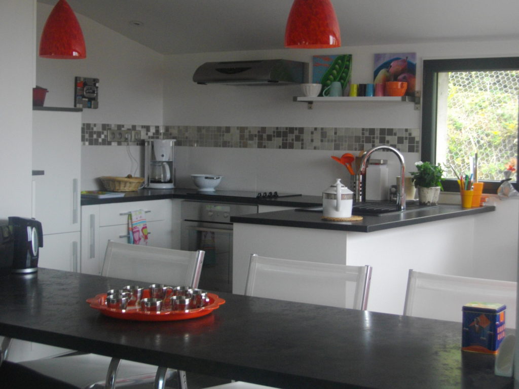 Location vacances Entre Port Et Toiles À DOELAN - Cuisine